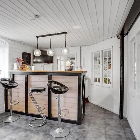 Beautiful In V * إيسبيرغ